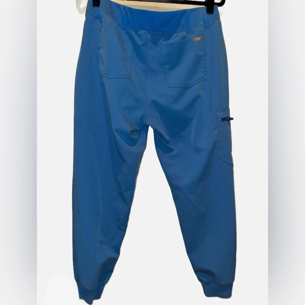 (2 of 2) Figs Women’s Zamora Jogger Scrub Pants Capri Blue Sz MP - Picture 4 of 5